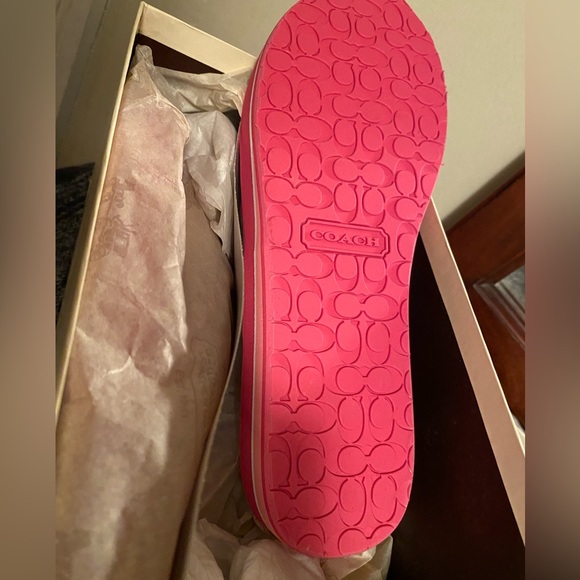 Coach hot pink summer sandal - Picture 4 of 4